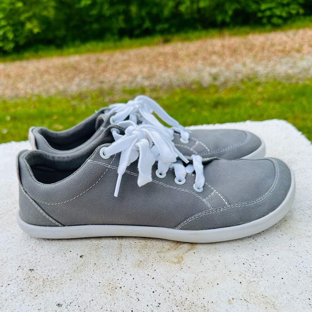 Splay Athletics Freestyle Womens 10/Mens 8 zero drop wide toe-box shoe.